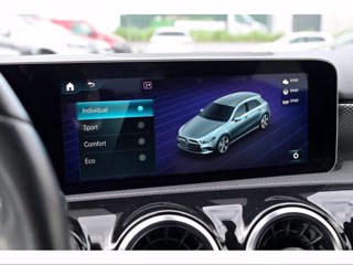 MERCEDES A 180 d Automatic Premium