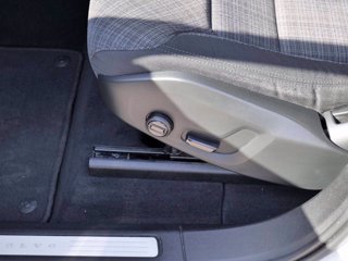 VOLVO XC60 2.0 B4 (d) automatico Core