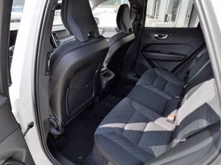 VOLVO XC60 2.0 B4 (d) automatico Core