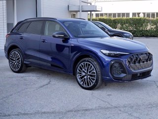 AUDI Q5 NEW 2.0 Tdi Quattro 204cv S-tronic S.line edition