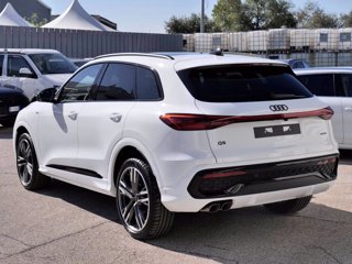AUDI Q5 NEW 2.0 Tdi Quattro 204cv S-tronic S-line edition