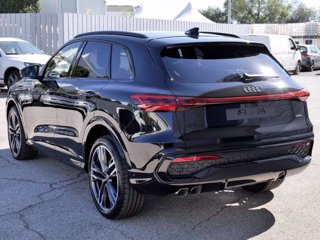 AUDI Q5 NEW 2.0 Tdi Quattro 204cv S-tronic S.line edition