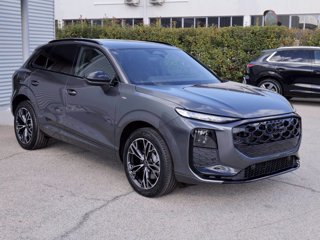 AUDI Q3 NEW 2.0 Tdi 150cv S-tronic S-line edition