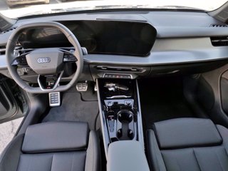 AUDI Q3 NEW 2.0 Tdi 150cv S-tronic S-line edition Open Sky