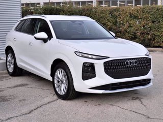 AUDI Q3 2.0 Tdi 150cv S-tronic Business Advanced