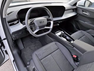 AUDI Q3 2.0 Tdi 150cv S-tronic Business Advanced