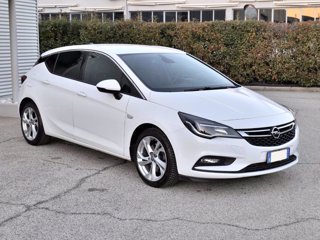 OPEL Astra 1.6 CDTi 136cv Start&Stop 5 porte Dynamic
