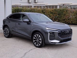 AUDI Q3 Sportback NEW 2.0 Tdi 150cv S-tr. S-line edition