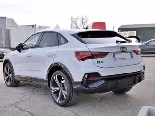 AUDI Q3 Sportback 2.0 (35) Tdi 150cv S-tr. Identity Black