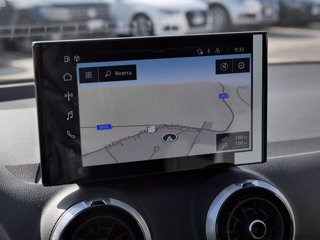 AUDI Q2 2.0 (35) Tdi 150cv S-tronic Identity Black