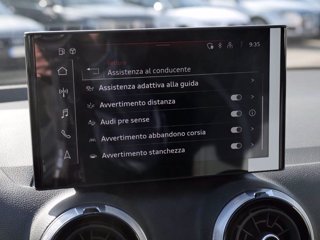 AUDI Q2 2.0 (35) Tdi 150cv S-tronic Identity Black