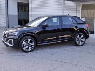 AUDI Q2 30 TDI S line Edition