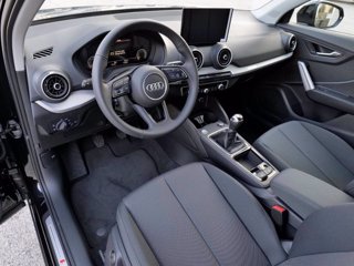 AUDI Q2 30 TDI S line Edition