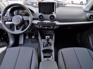 AUDI Q2 30 TDI S line Edition