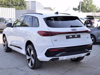 AUDI Q5 2.0 e-Hybrid 299cv Quattro S-tronic S-line edition