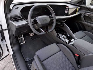 AUDI Q5 2.0 e-Hybrid 299cv Quattro S-tronic S-line edition