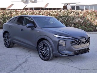 AUDI Q3 Sportback NEW 2.0 Tdi 150cv S-tr. S-line edition