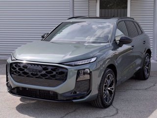 AUDI Q3 NEW 1.5 272cv e-hybrid S-tronic S-line edition