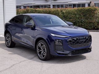 AUDI Q3 Sportback NEW 2.0 Tdi 150cv S-tr. S-line edition