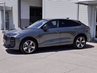 AUDI Q3 Sportback NEW 2.0 Tdi 150cv S-tr. S-line edition
