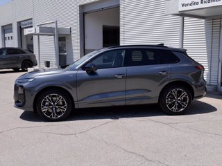 AUDI Q3 NEW 2.0 Tdi 150cv S-tronic S-line edition