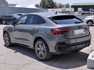 AUDI Q3 Sportback 2.0 (35) Tdi 150cv S-tr. Identity Black