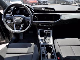 AUDI Q3 Sportback 2.0 (35) Tdi 150cv S-tr. Identity Black