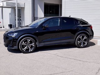 AUDI Q3 Sportback 2.0 (35) Tdi Q. 150cv S-tr. Identity Bl.