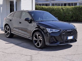 AUDI Q3 Sportback 2.0 (35) Tdi Q. 150cv S-tr. Identity Bl.