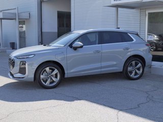 AUDI Q3 NEW 1.5 272cv e-hybrid S-tronic S-line edition