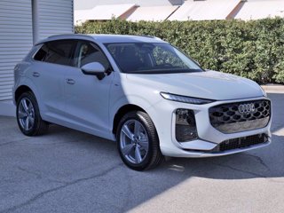 AUDI Q3 NEW 1.5 272cv e-hybrid S-tronic S-line edition