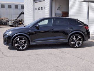 AUDI Q3 Sportback 2.0 (35) Tdi 150cv S-tr. Identity Black