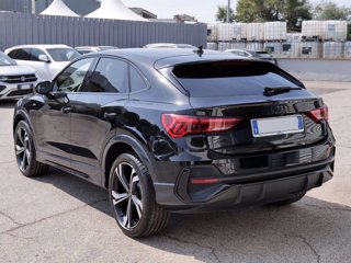 AUDI Q3 Sportback 2.0 (35) Tdi 150cv S-tr. Identity Black