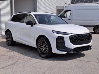 AUDI Q3 NEW 2.0 Tdi 150cv S-tronic S-line edition
