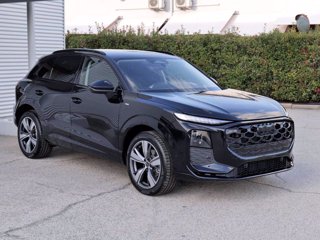 AUDI Q3 1.5 Tfsi 150cv S-tronic S-line